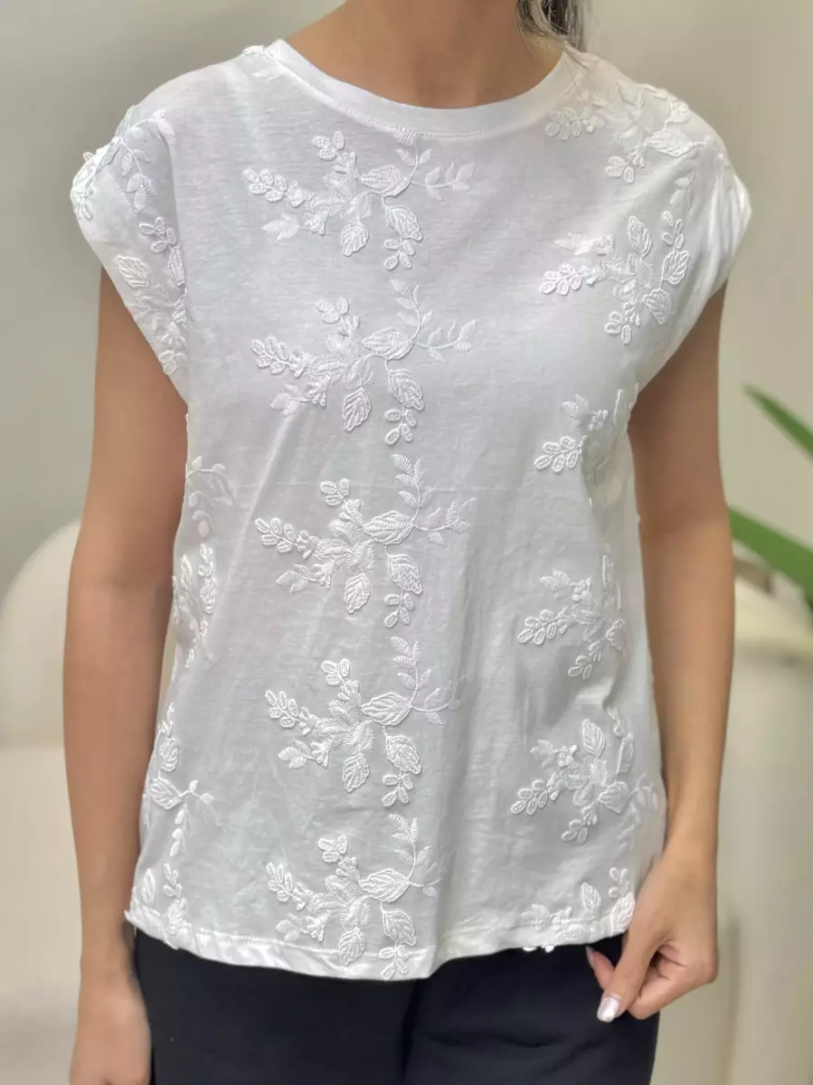 تیشرت vila تکه دوزی شده