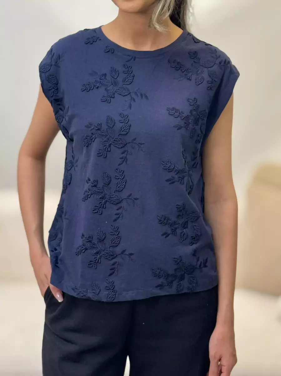 تیشرت vila تکه دوزی شده