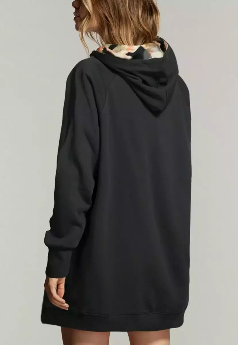 هودی بلند Tedy baker