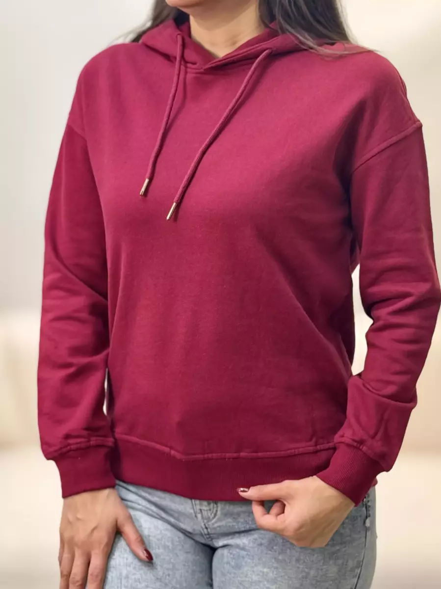 هودی کلاه دار