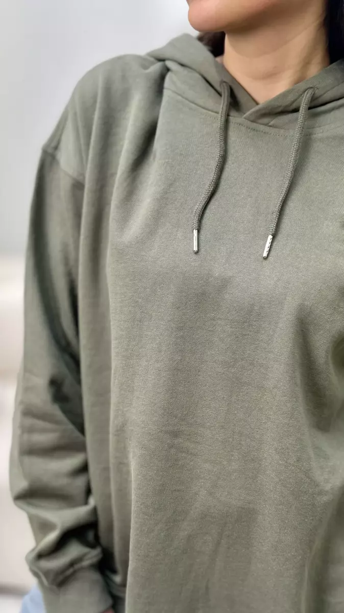 هودی کلاه دار