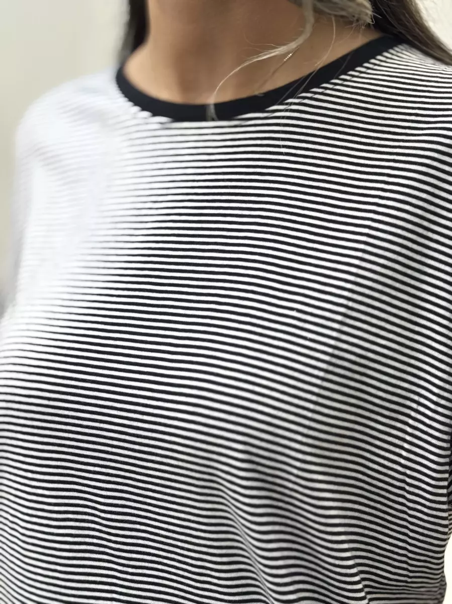 تیشرت آستین سرخود راه راه مشکیcotton