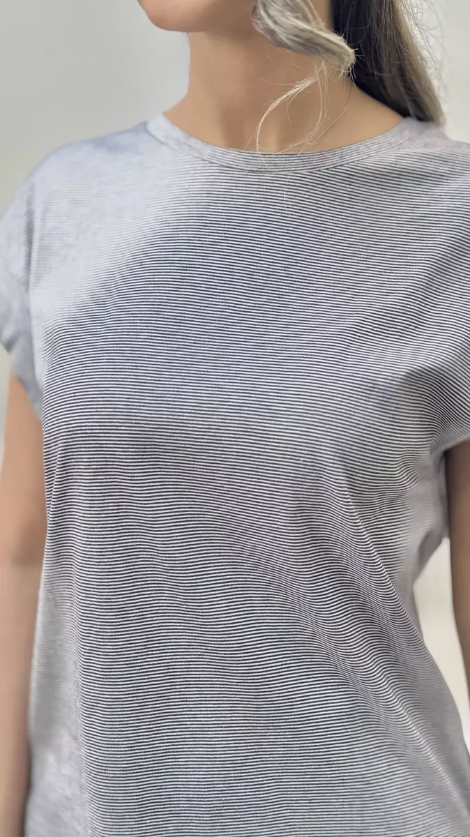 تیشرت آستین سرخود راه راه ریز