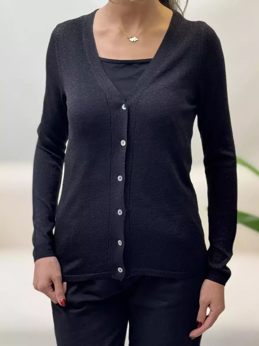 بافت جلو دکمه مشکی لمه