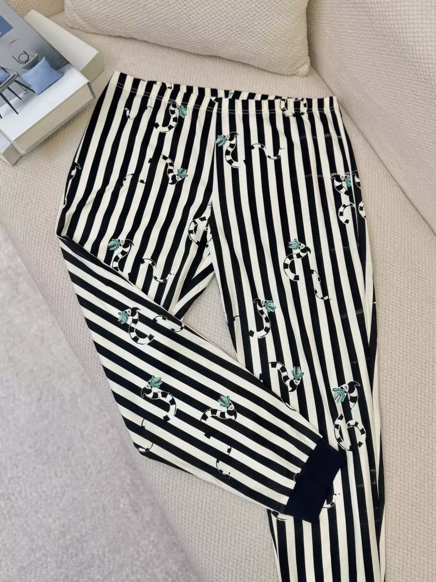 شلوار راحتی راه راه سفید مشکی