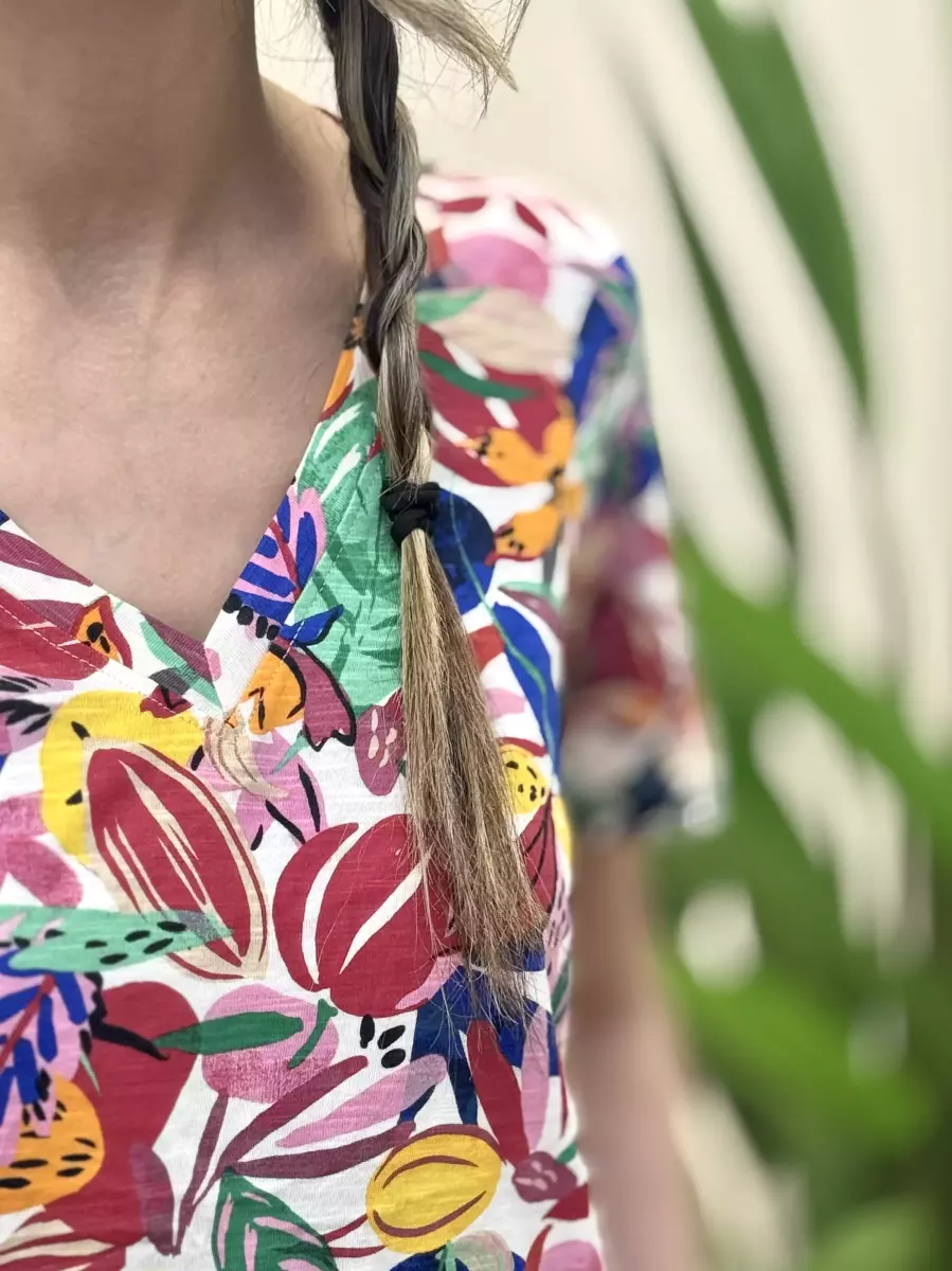 تیشرت یقه هفت  رنگی رنگی