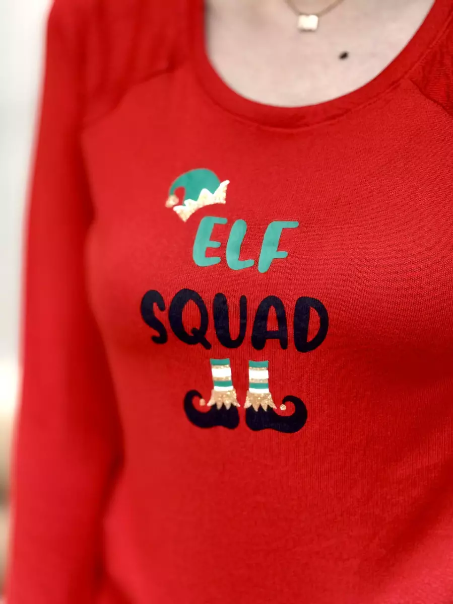 تیشرت آستین بلند قرمز