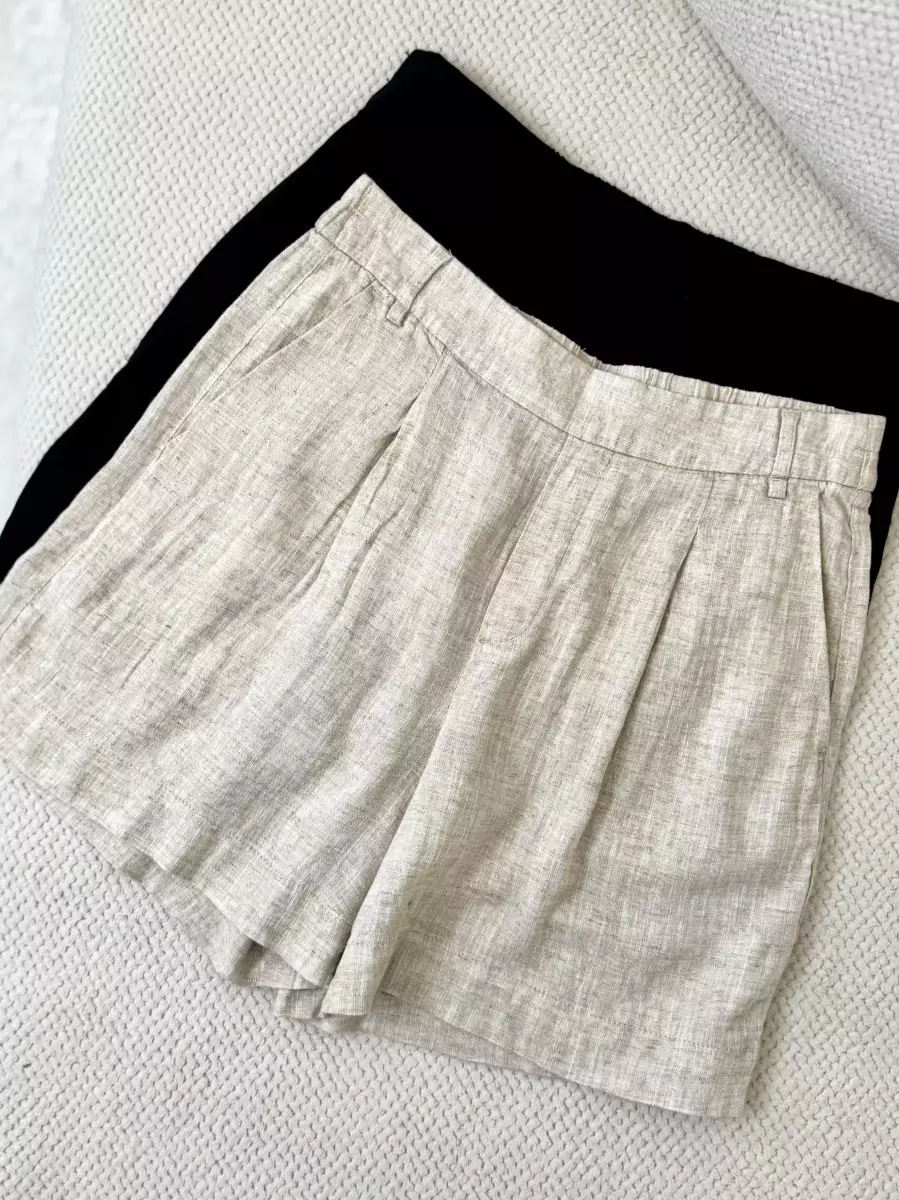 شلوارک لینن کرم و مشکی