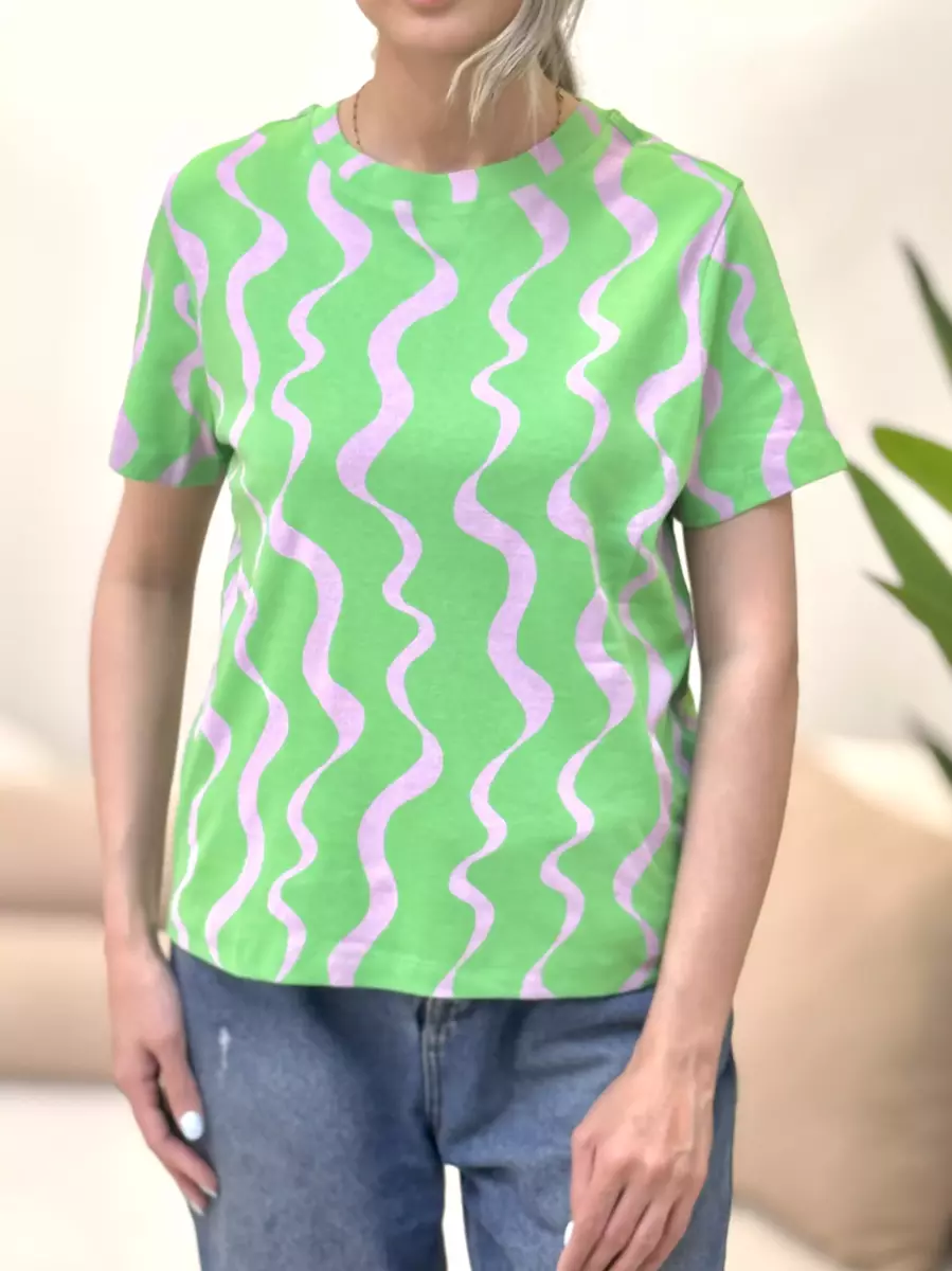 تیشرت باکسی طرحدار (مشکی/سبز)