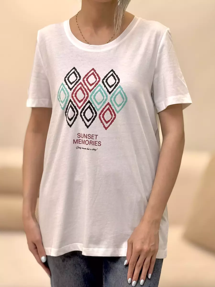 تیشرت طرح لوزی (سفید-سبز آبی)