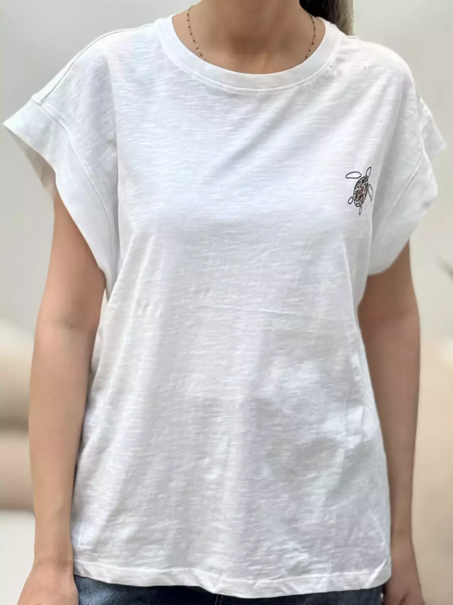 تیشرت طرح لاک پشت گلدوزی