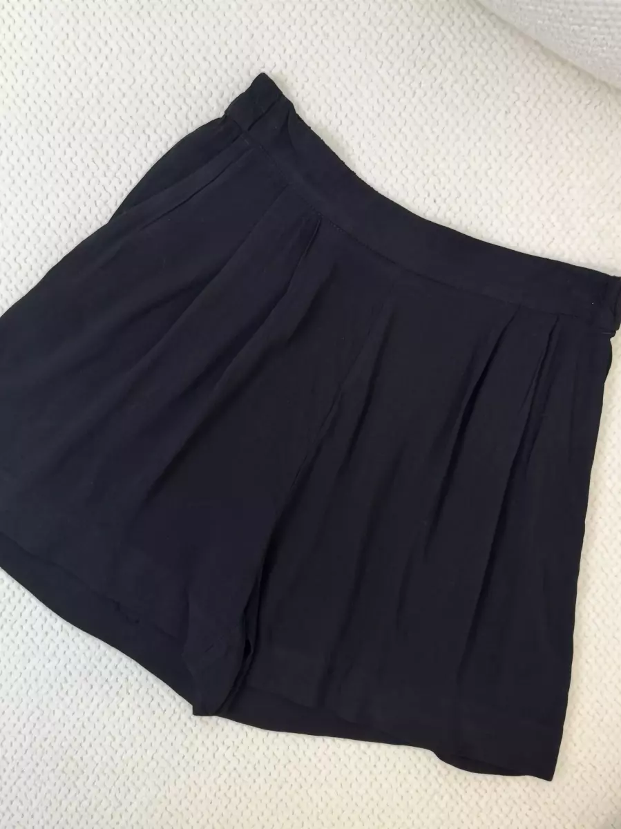 شلوارک مشکی نخی