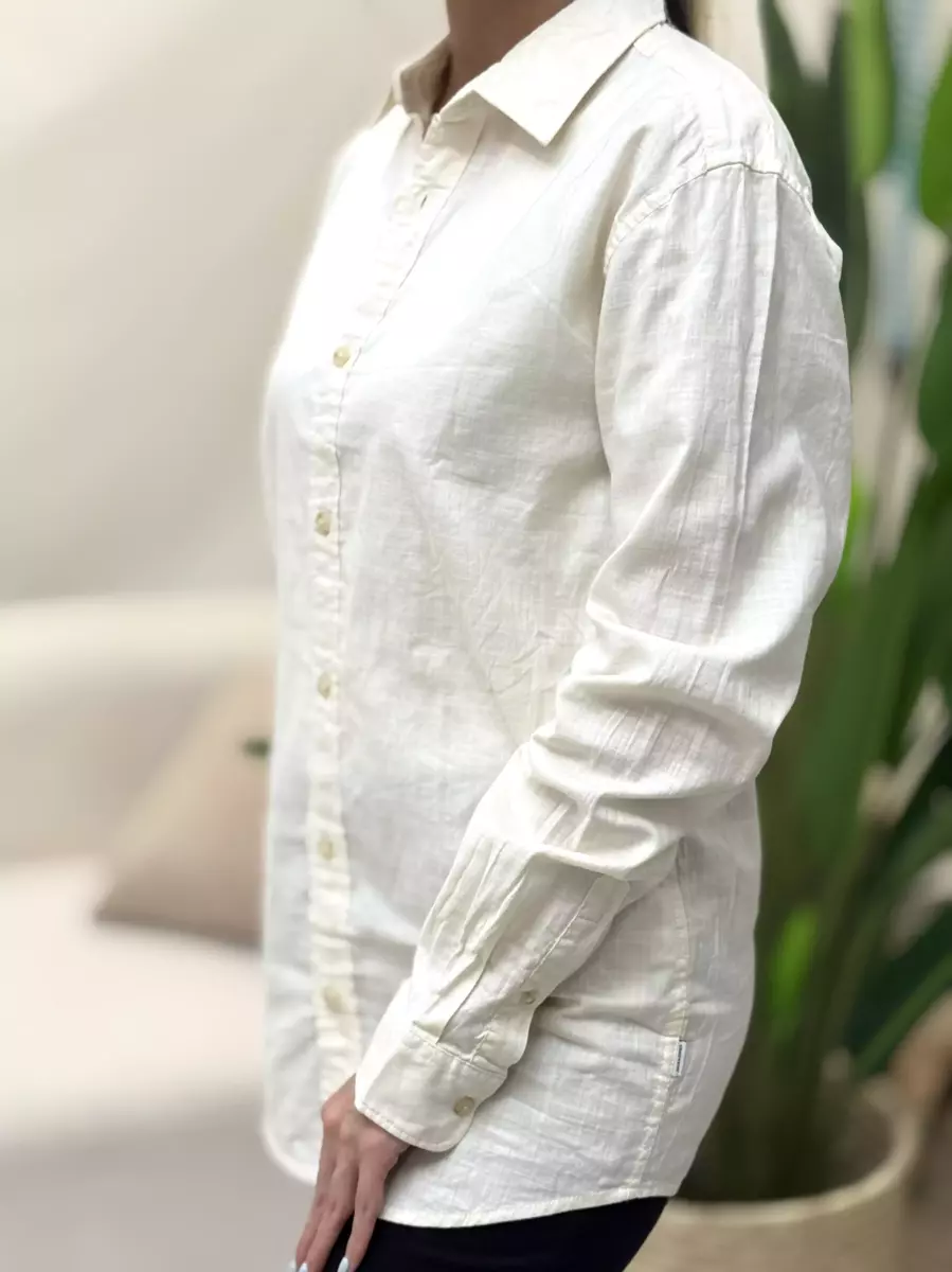 شومیز شیری یقه دار