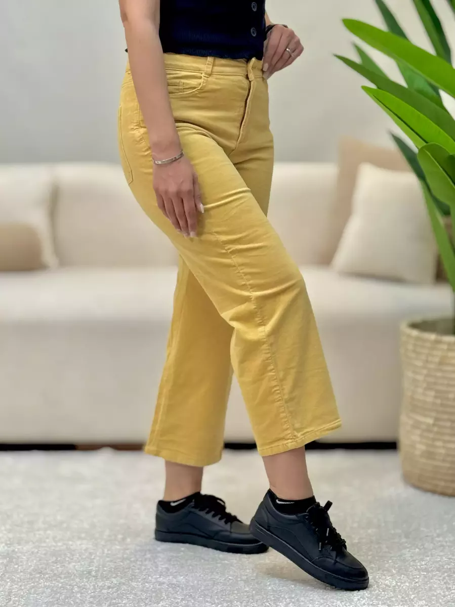 شلوار مخمل خردلی