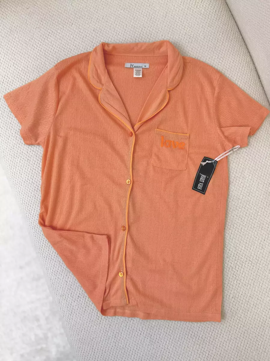 ست تیشرت شلوارک جلو دکمه طرحدار وساده