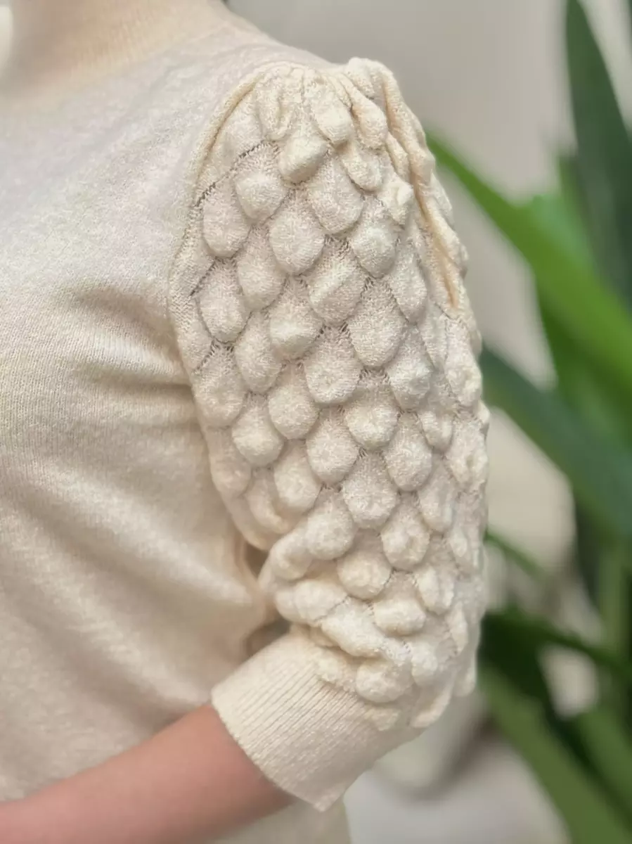 بافت آبی و کرم only