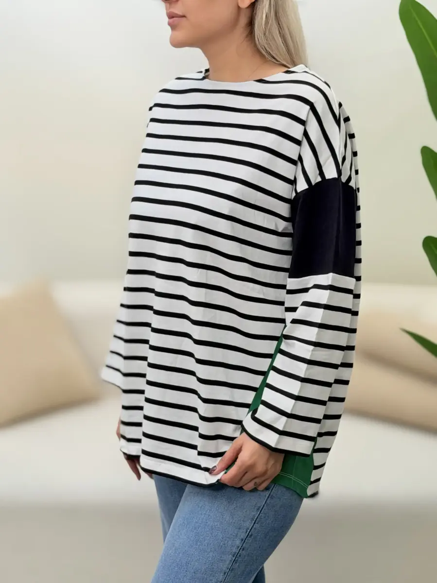 تیشرت راه راه قواره دار american holic