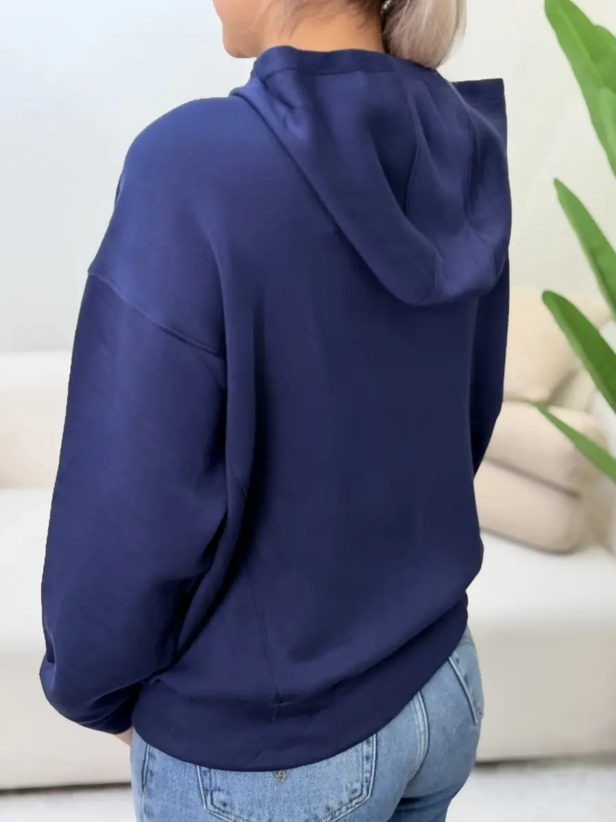 سوییشرت کلاه دار اویشو