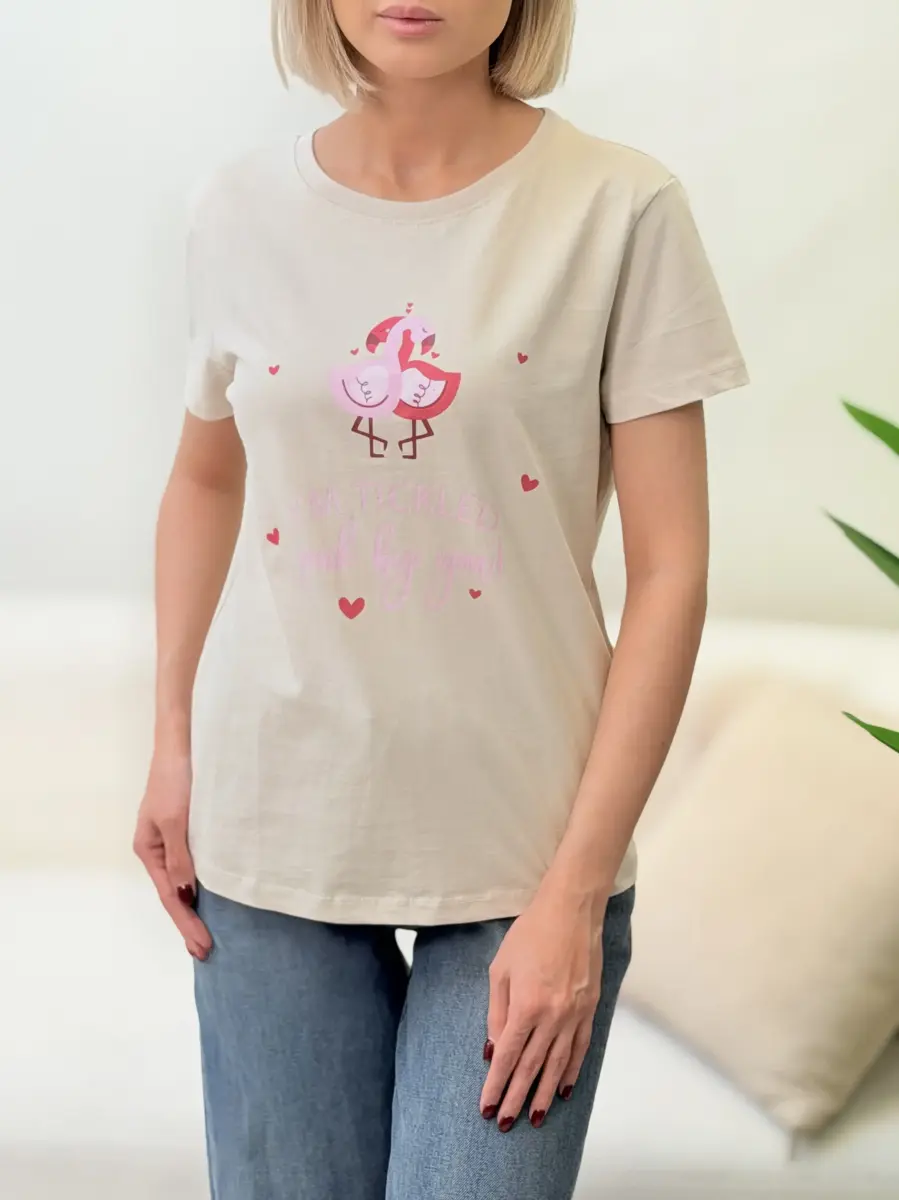 تیشرت کرم فلامینگو