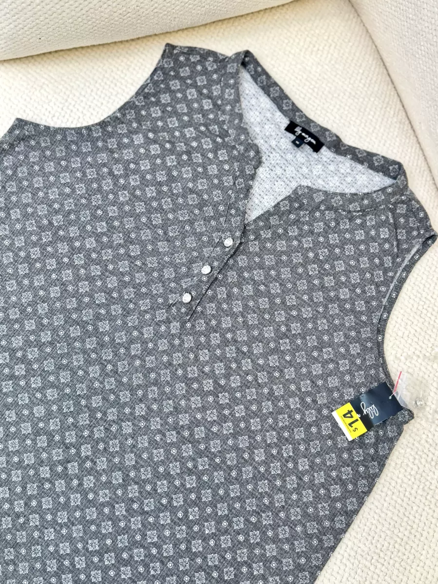 تاپ طرح دار جلودکمه lily