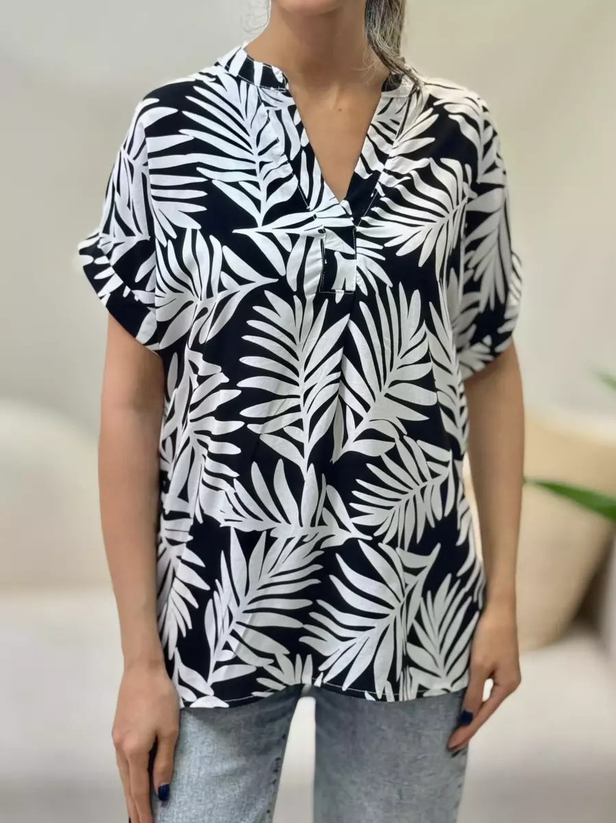 شومیز طرح برگ infiniti مشکی و سبز