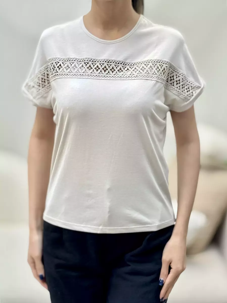 تیشرت گلدوزی شده only