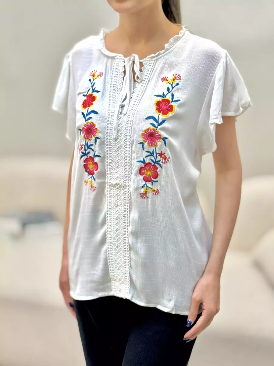 شومیز سفید گلدوزی