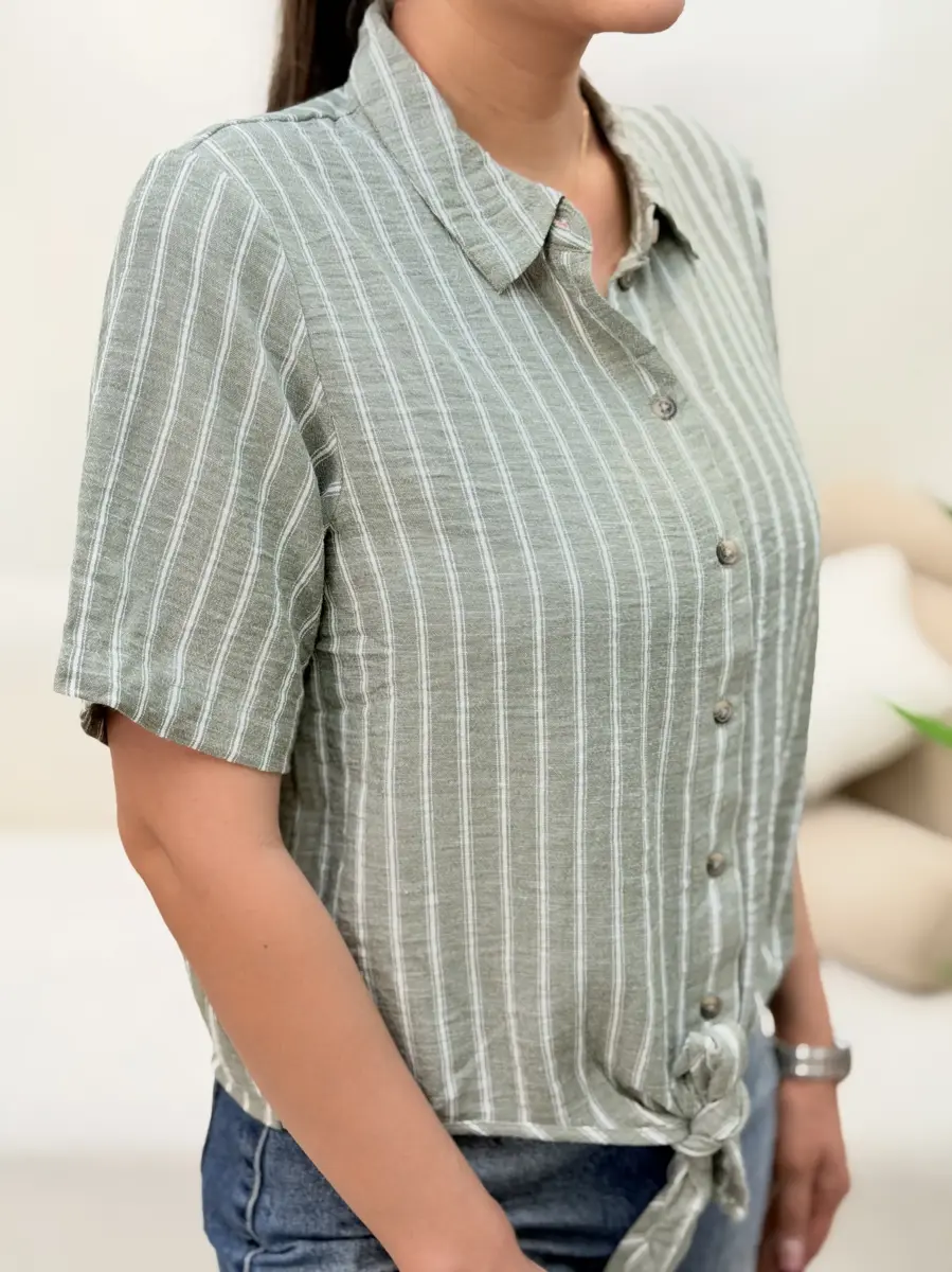 شومیز کراپ گره ای سبز