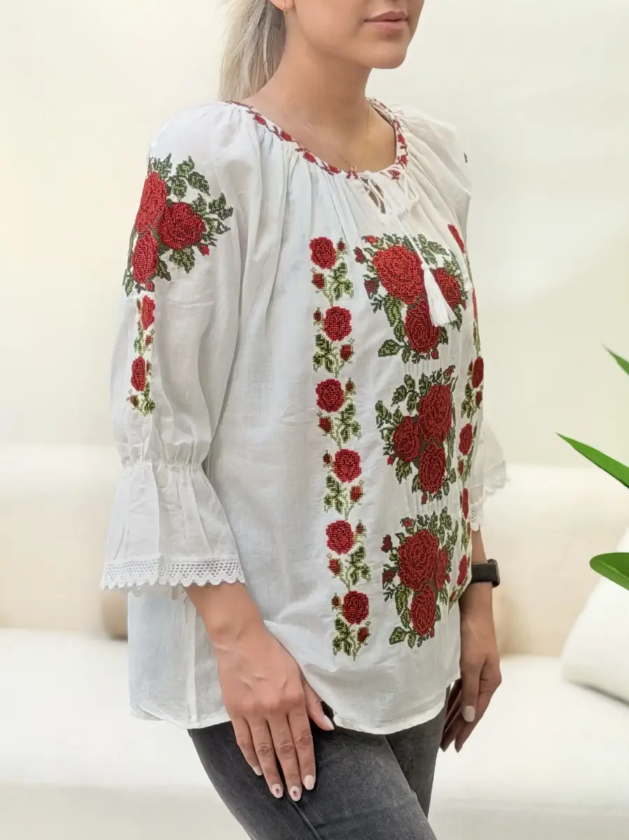 شومیز لینن سفید گلدوزی (2طرح)