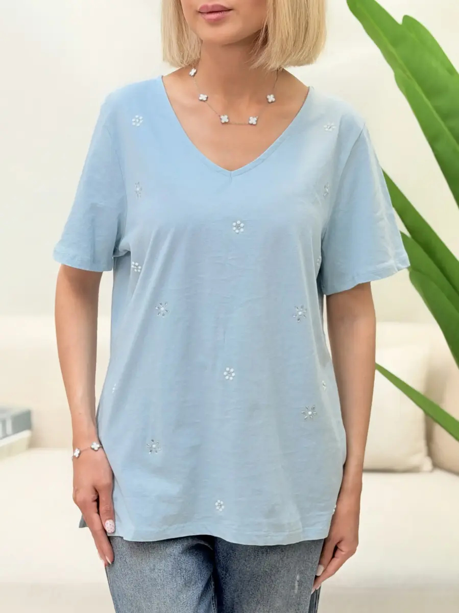 تیشرت سبزآبی مروارید دوزی طرح گل bonmarche