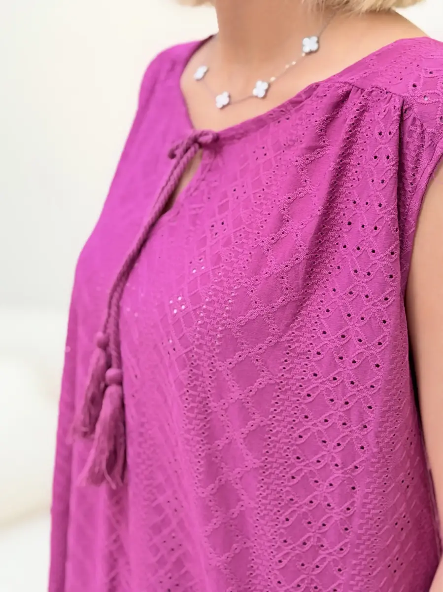 تاپ سوزن دوزی IYLA(مشکی/آبی/بنفش)