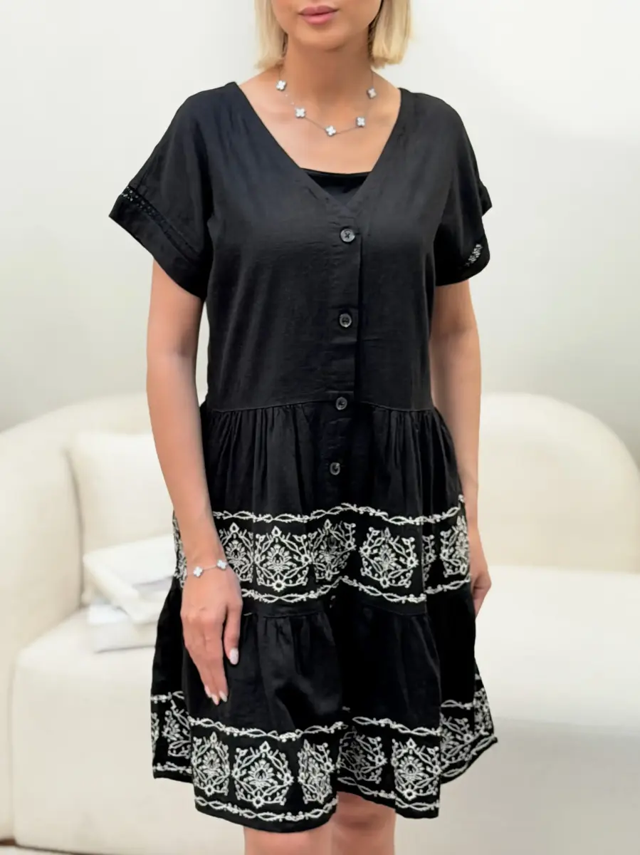 پیراهن لینن مشکی چین دار(گلدوزی)
