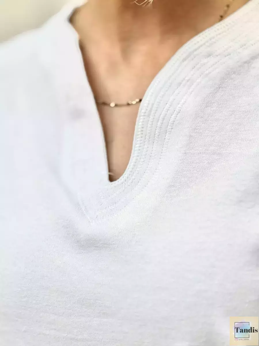 تیشرت یقه مدل دار ISLE