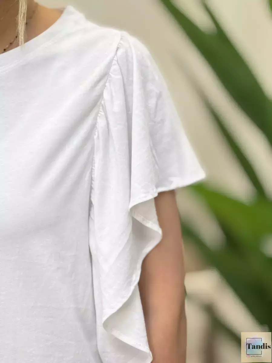 تیشرت آستین چین دارM(سفید-کرم)