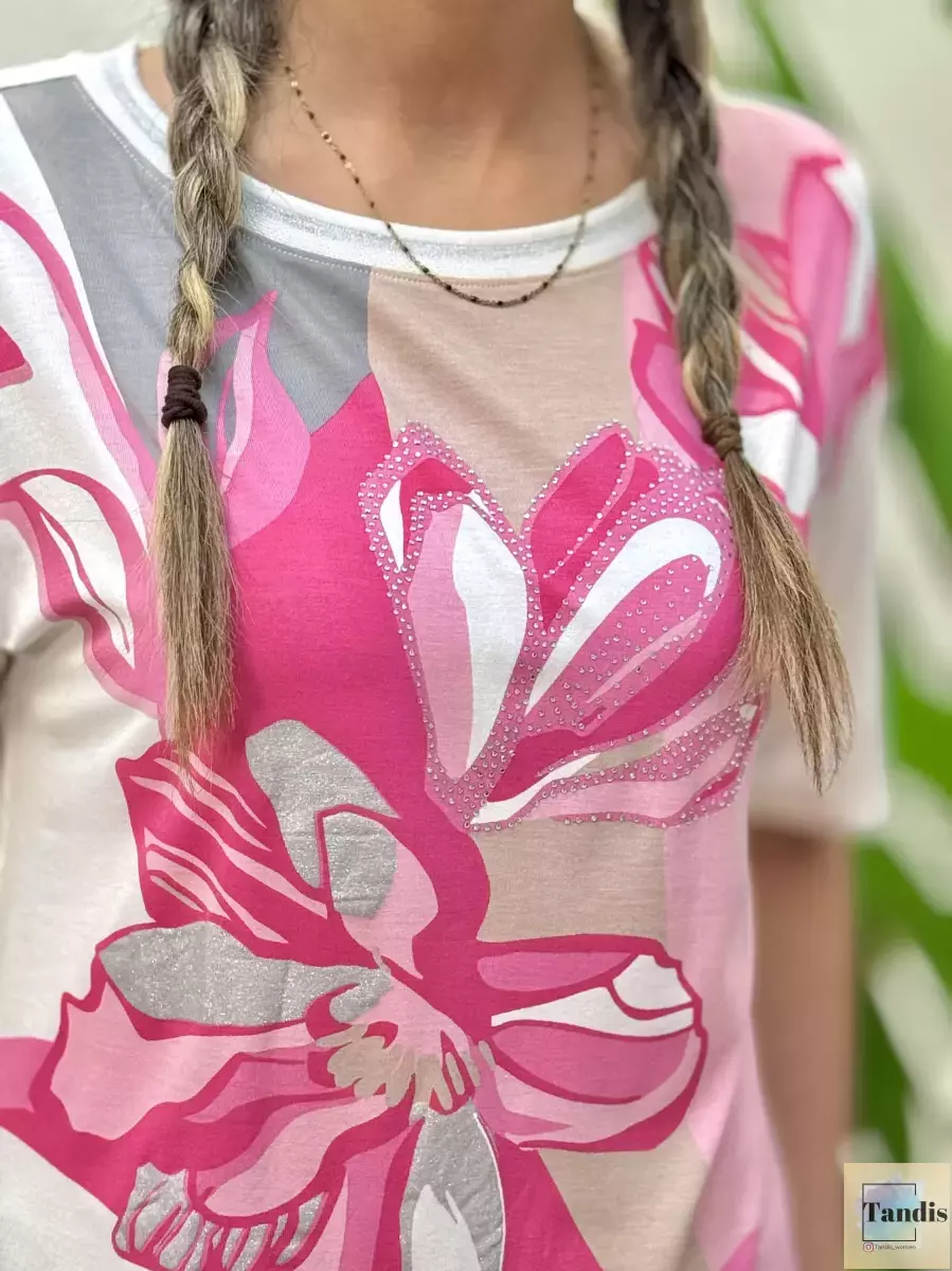 تیشرت ویسکوز سفید گل صورتی