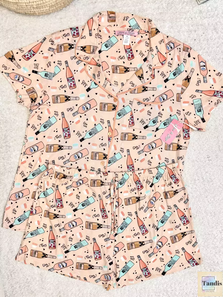 ست تیشرت شلوارک جلو دکمه طرحدار