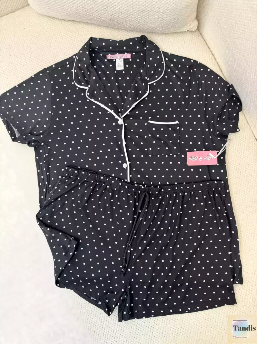 ست تیشرت شلوارک جلو دکمه طرحدار