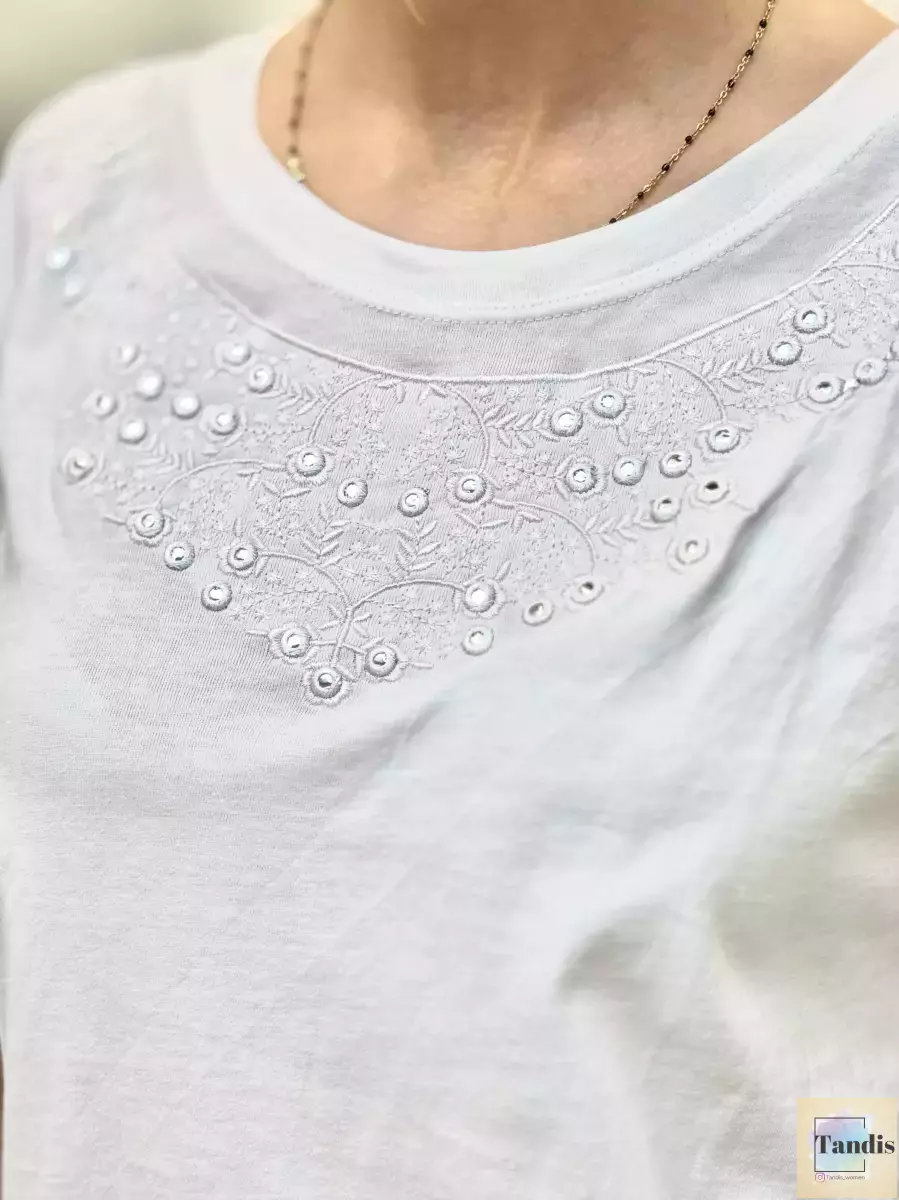 تیشرت آیینه کاری سفید