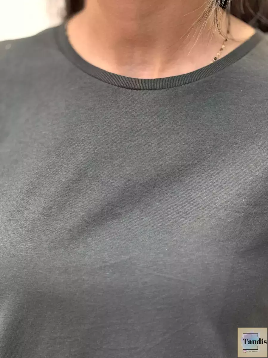 تیشرت ساده سبز تیره