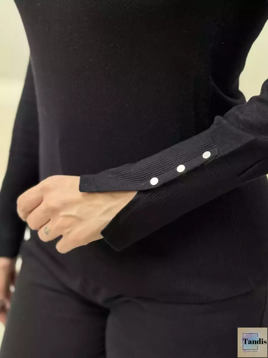 بافت یقه گردآستین دکمه