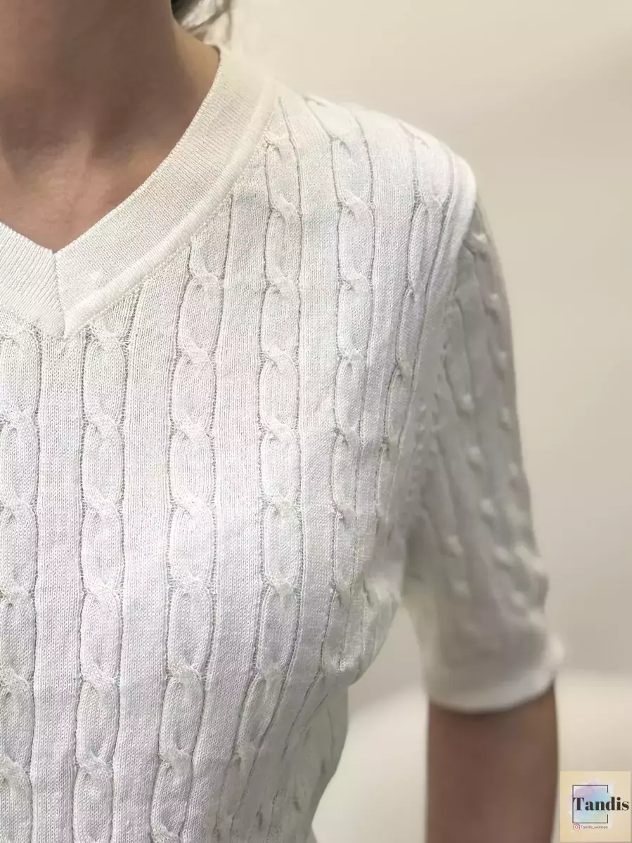 بافت شیری آستین کوتاه یقه هفت