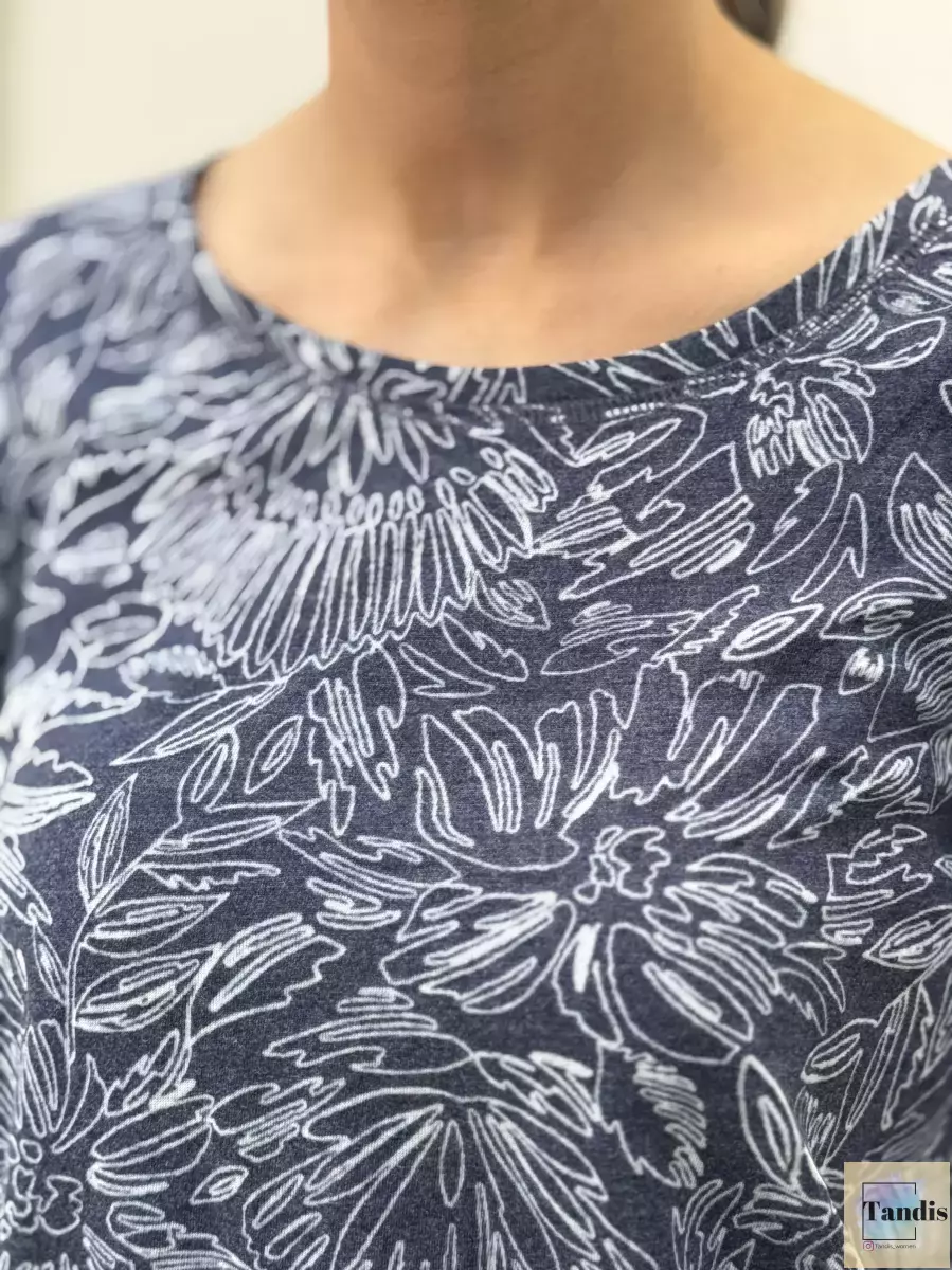 تیشرت سرمه ای طرحدار سیسیل