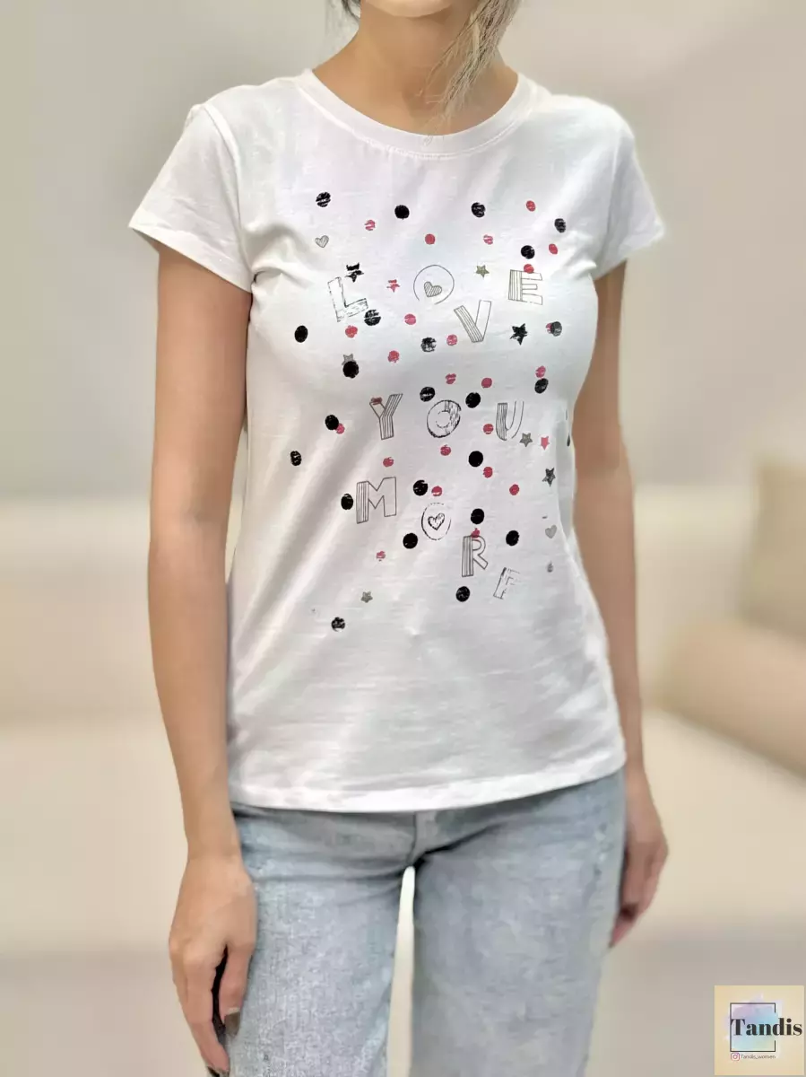 تیشرت سفید طرح love