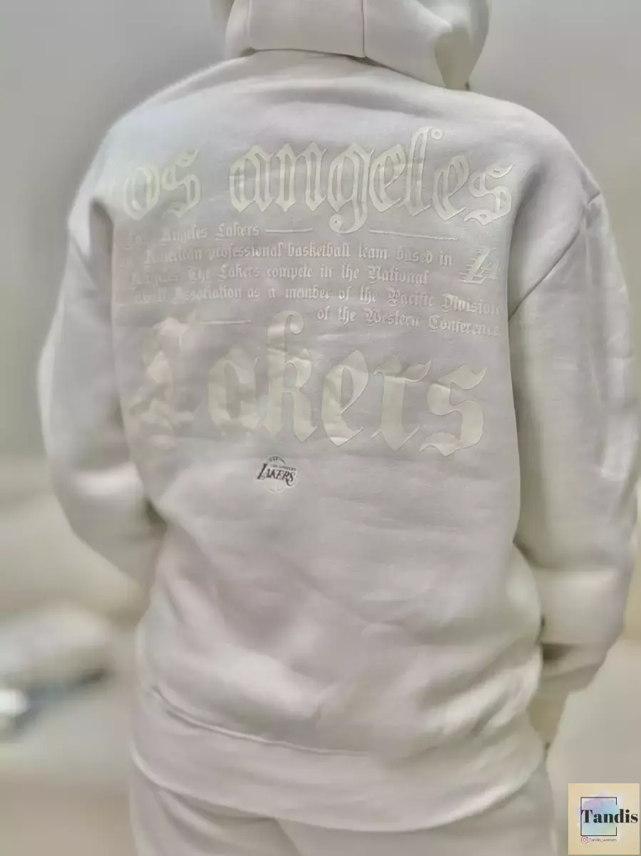 ست هودی و شلوار سفید