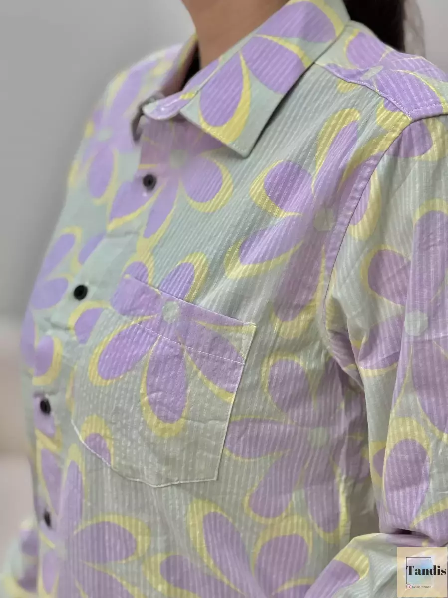 شومیز حراجی گل دار یاسی