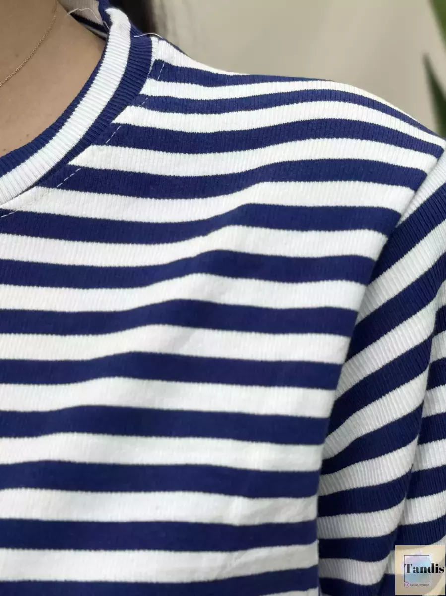 بلوز کبریتی divided