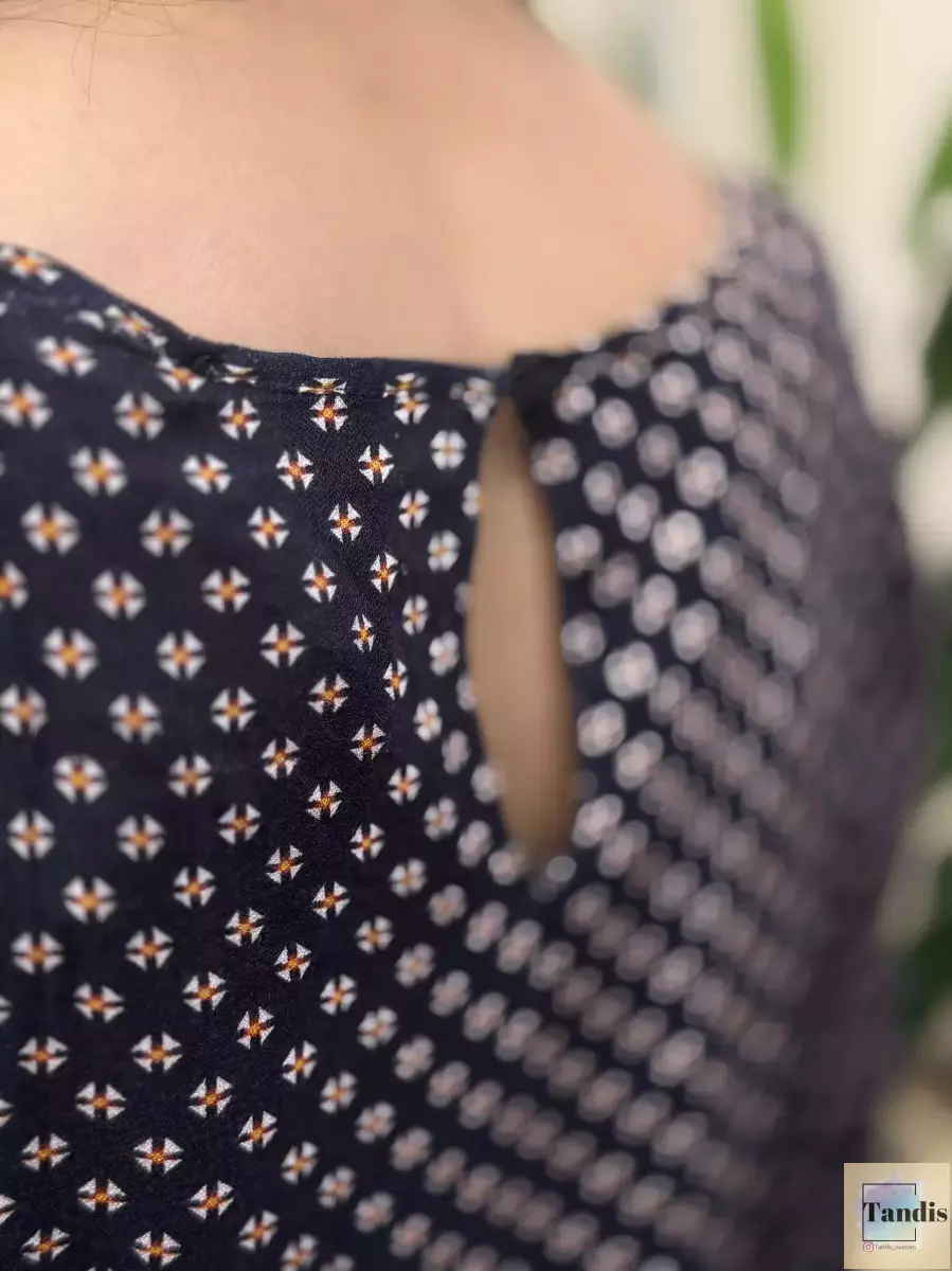 پیراهن سرمه ای طرحدار