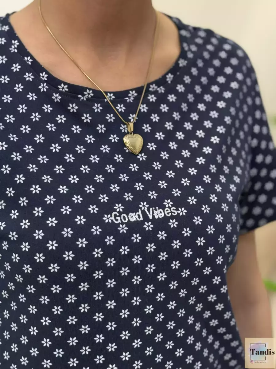 تیشرت سرمه ای گلدار