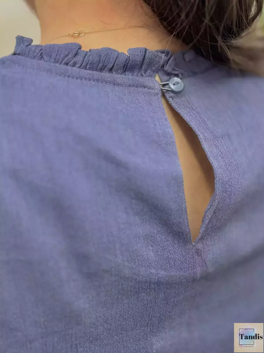 شومیز یقه چین دار