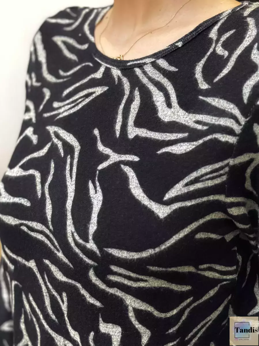 بلوز موهر مشکی طرحدار